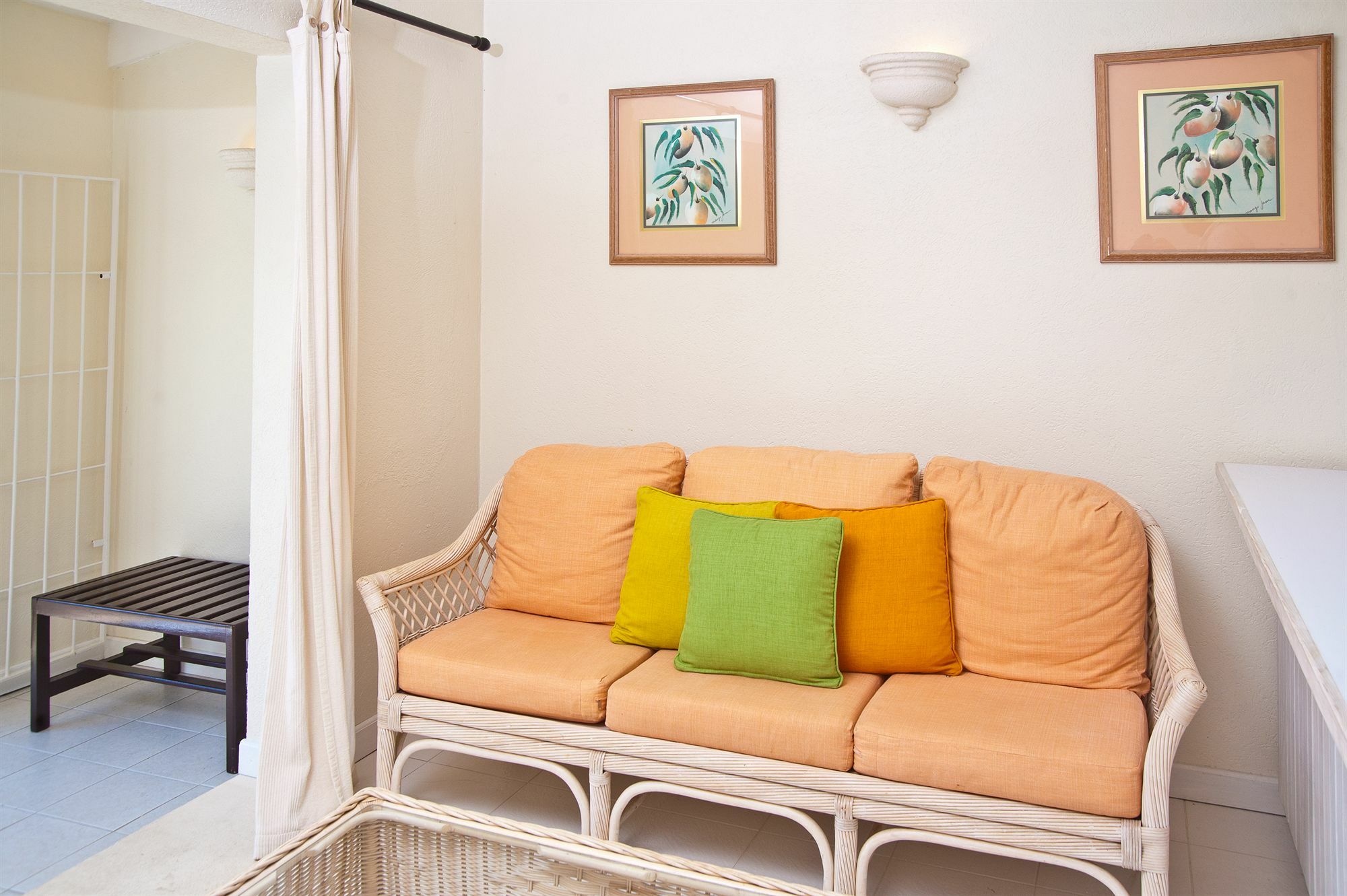Regent Apartments Holetown Esterno foto